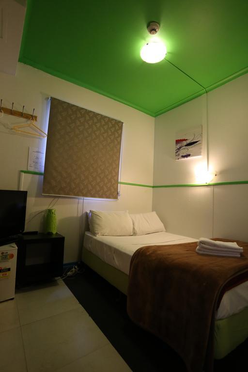 Central Perk Lodge Sydney Room photo